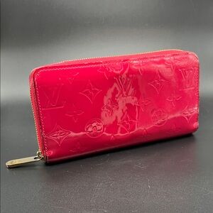 Louis Vuitton Rose Pop Pink Vernis Embossed Zippered Patent Leather Wallet COA